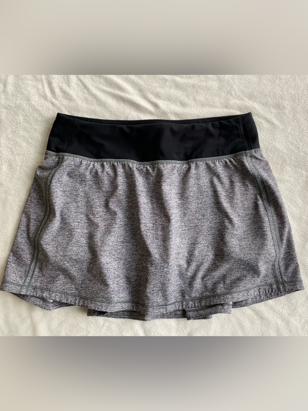 Lululemon Tall Grey Heathered Skirt with Black Waistband